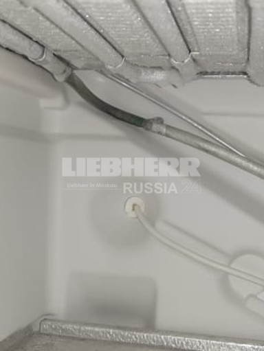 Ремонт полочного испарителя морозильной камеры Liebherr