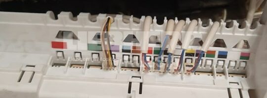 Ремонт и замена электронных модулей управления, блоков инвертора, плат индикации холодильников Либхер